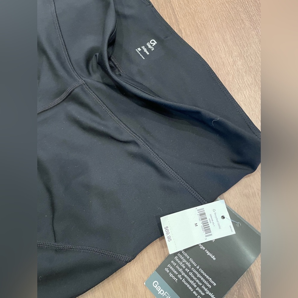 Gap leggings size M Capri length NWT